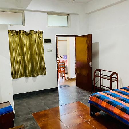 Hotel 100 Dehiwala-Mount Lavinia Zewnętrze zdjęcie