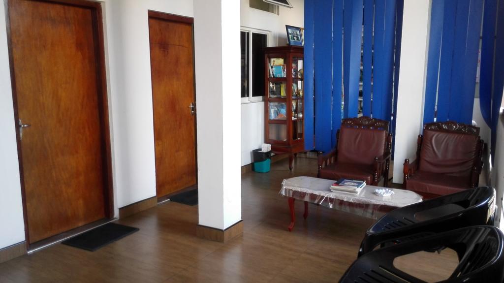 Hotel 100 Dehiwala-Mount Lavinia Zewnętrze zdjęcie