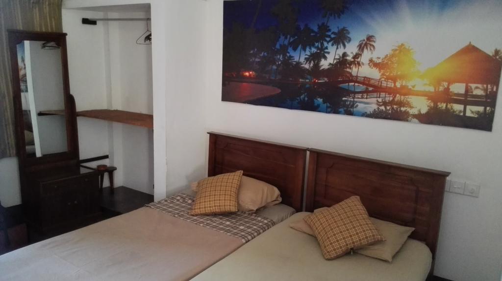 Hotel 100 Dehiwala-Mount Lavinia Zewnętrze zdjęcie
